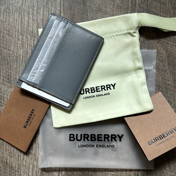 New Burberry card holder with money clip - Picture 1 of 4